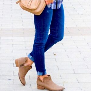 SEYCHELLES Anthropologie Snare Tan Leather Ankle Booties